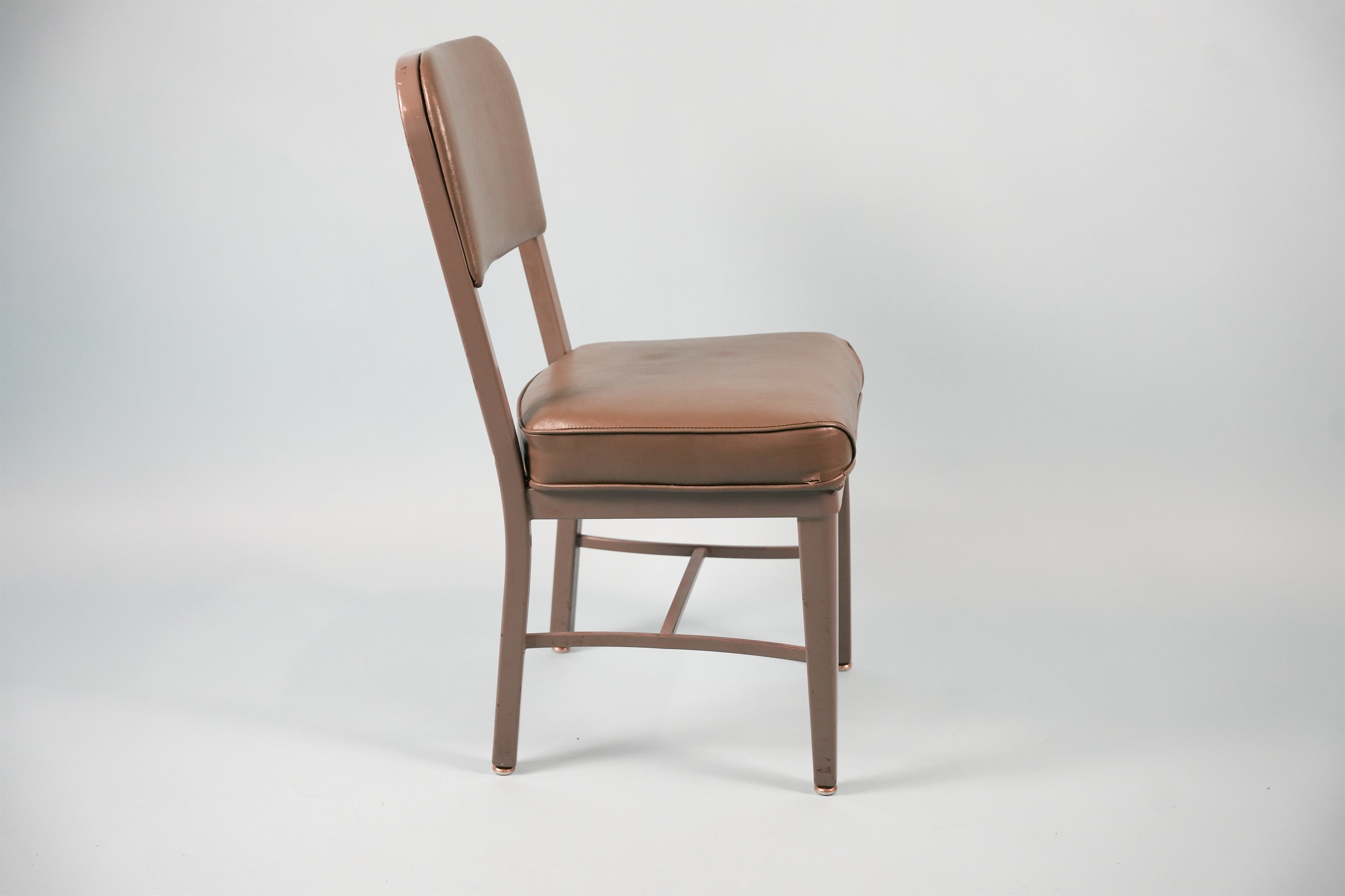 steel-tanker-chair-04
