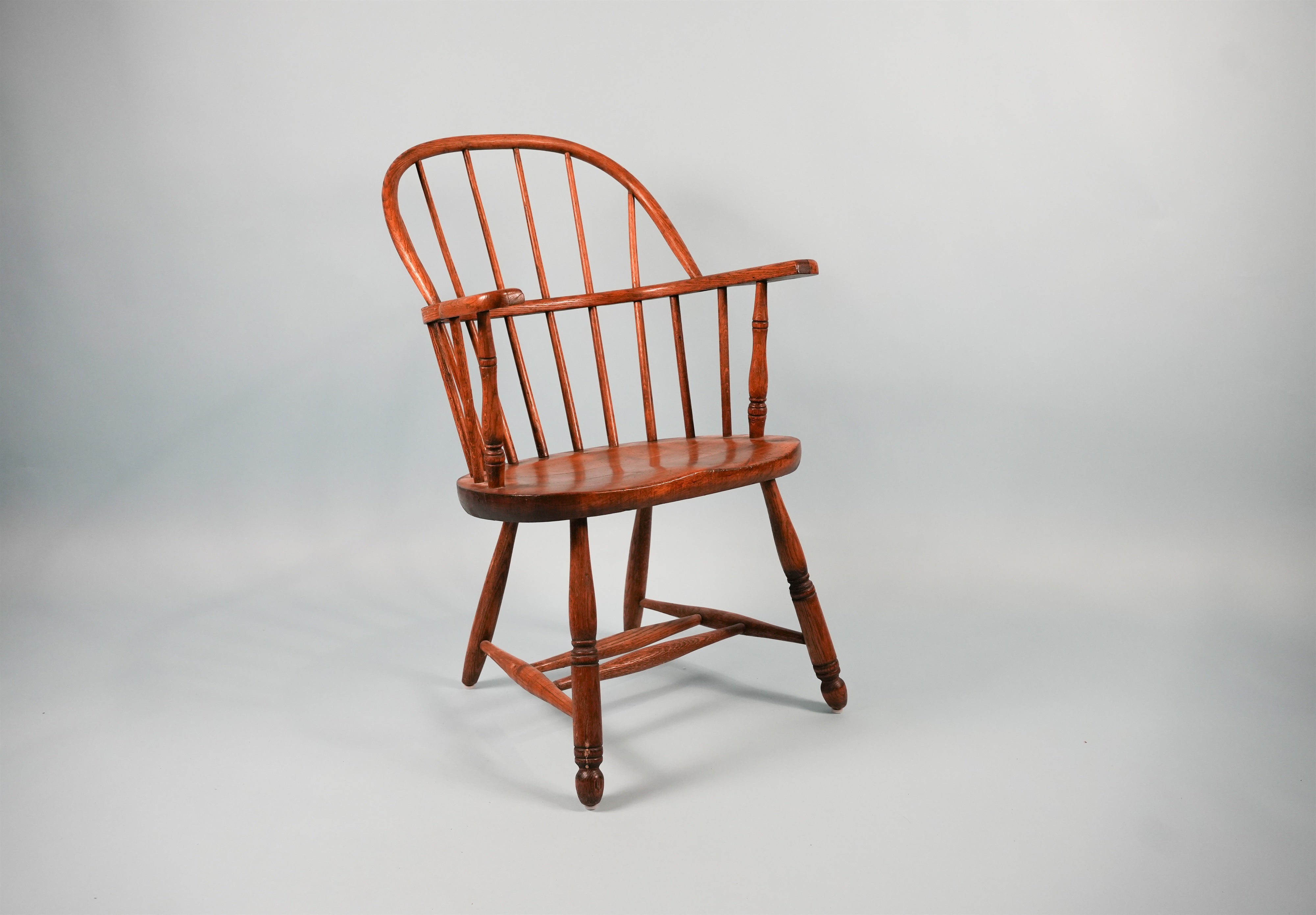 Windsor-hoopback-armchair-02.JPG