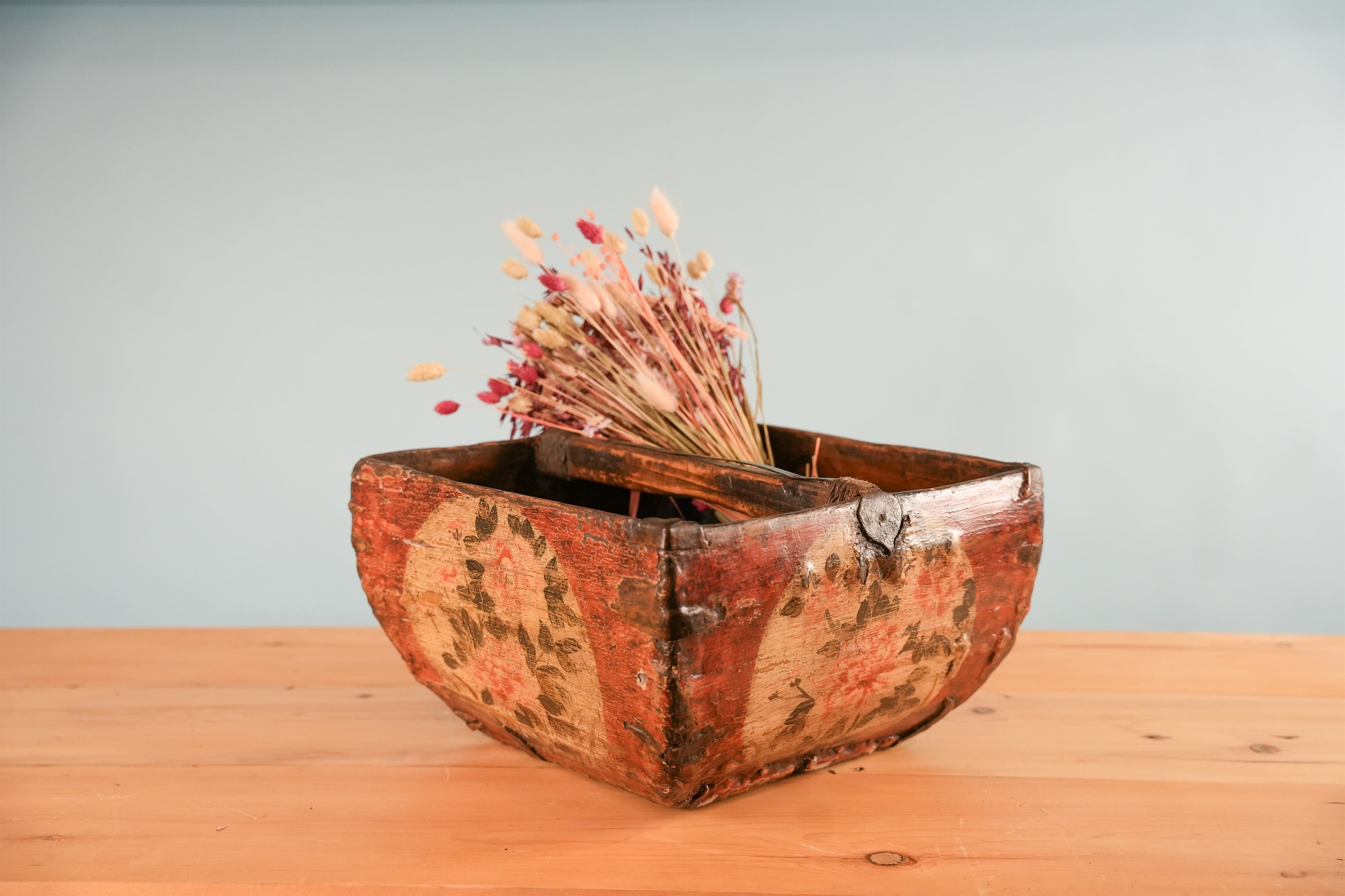 antique-painted-wood-rice-basket-09