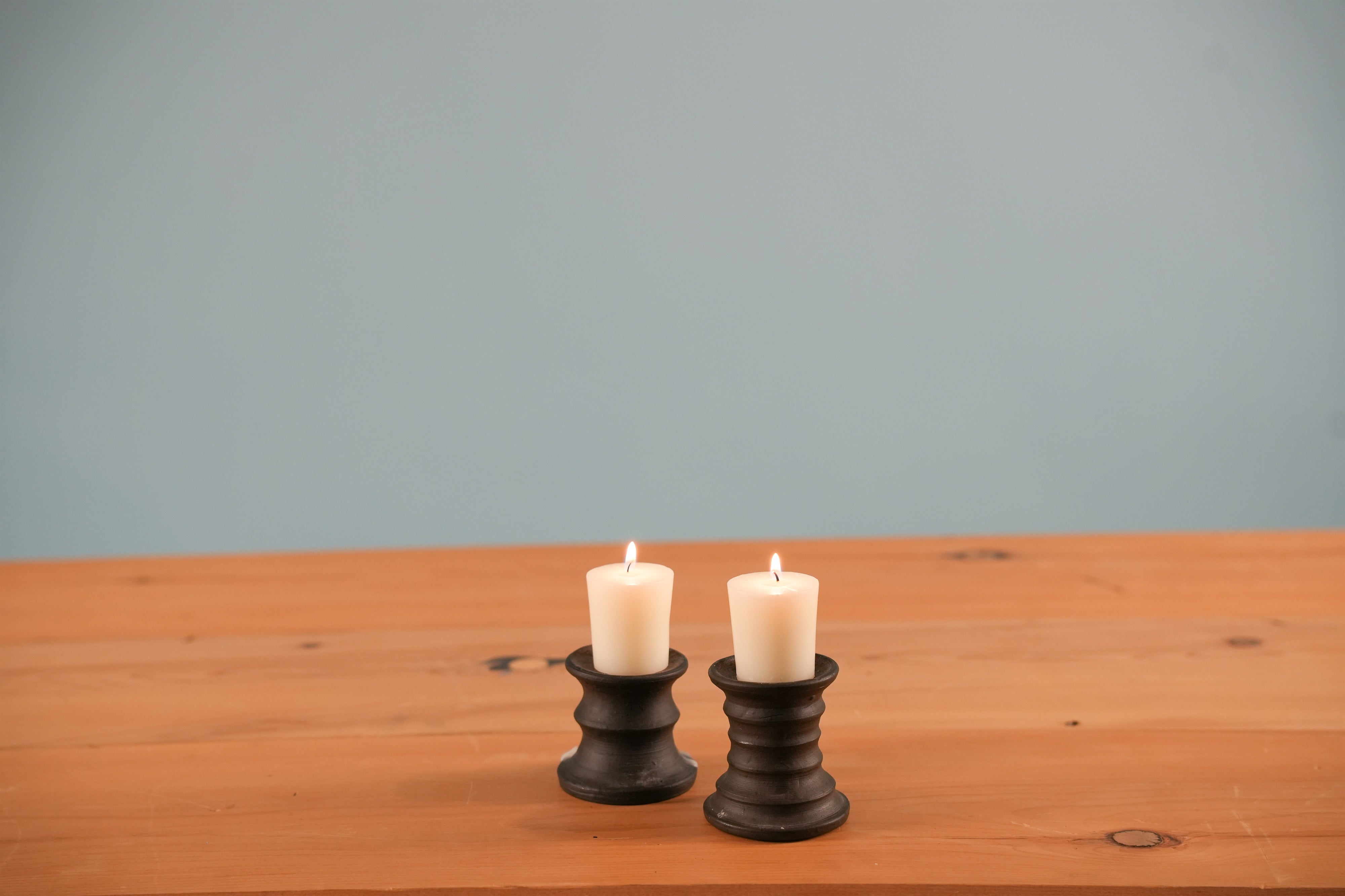 black-wood-pillar-candleholders-01