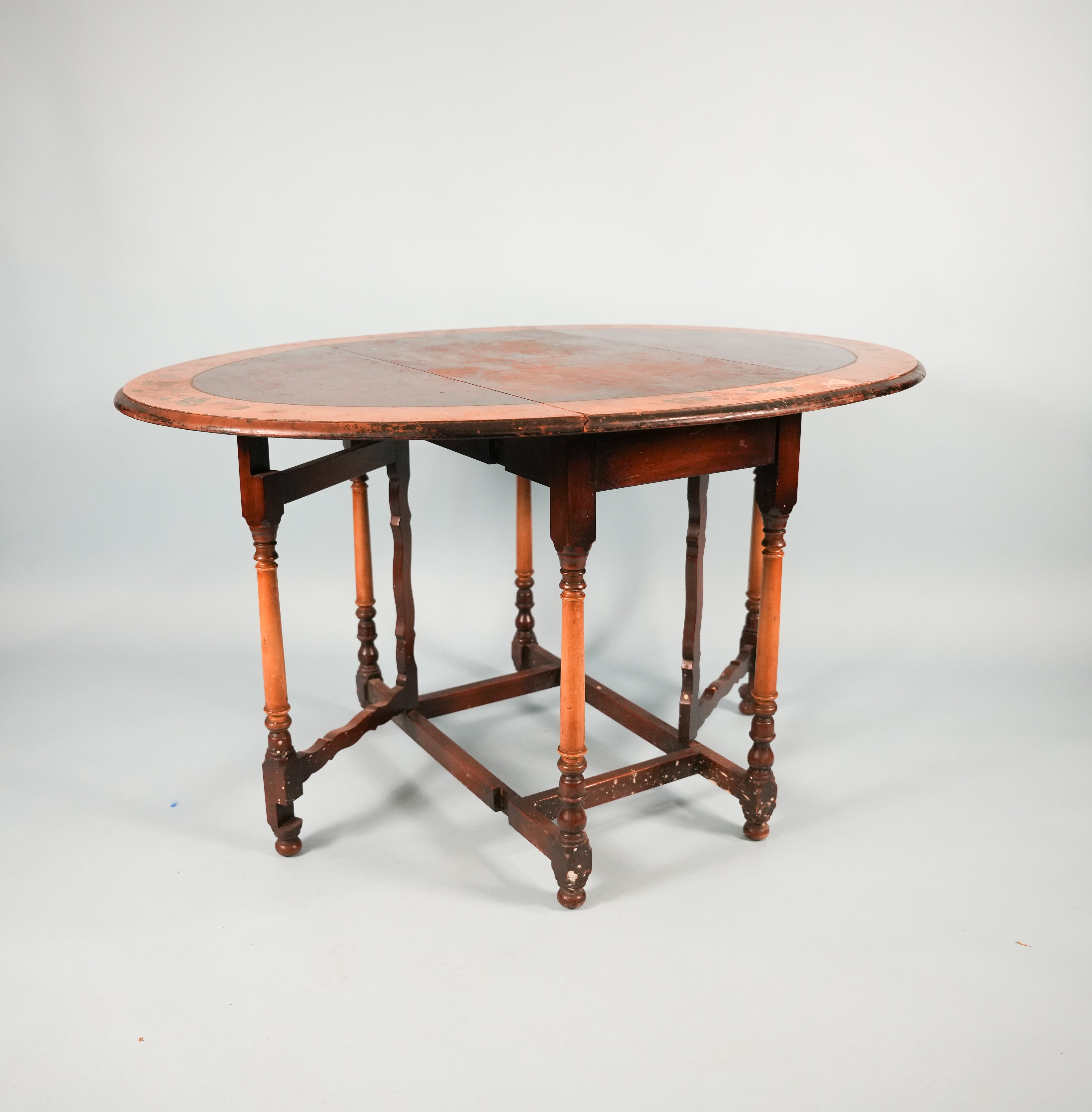 painted-gateleg-drop-leaf-table-010