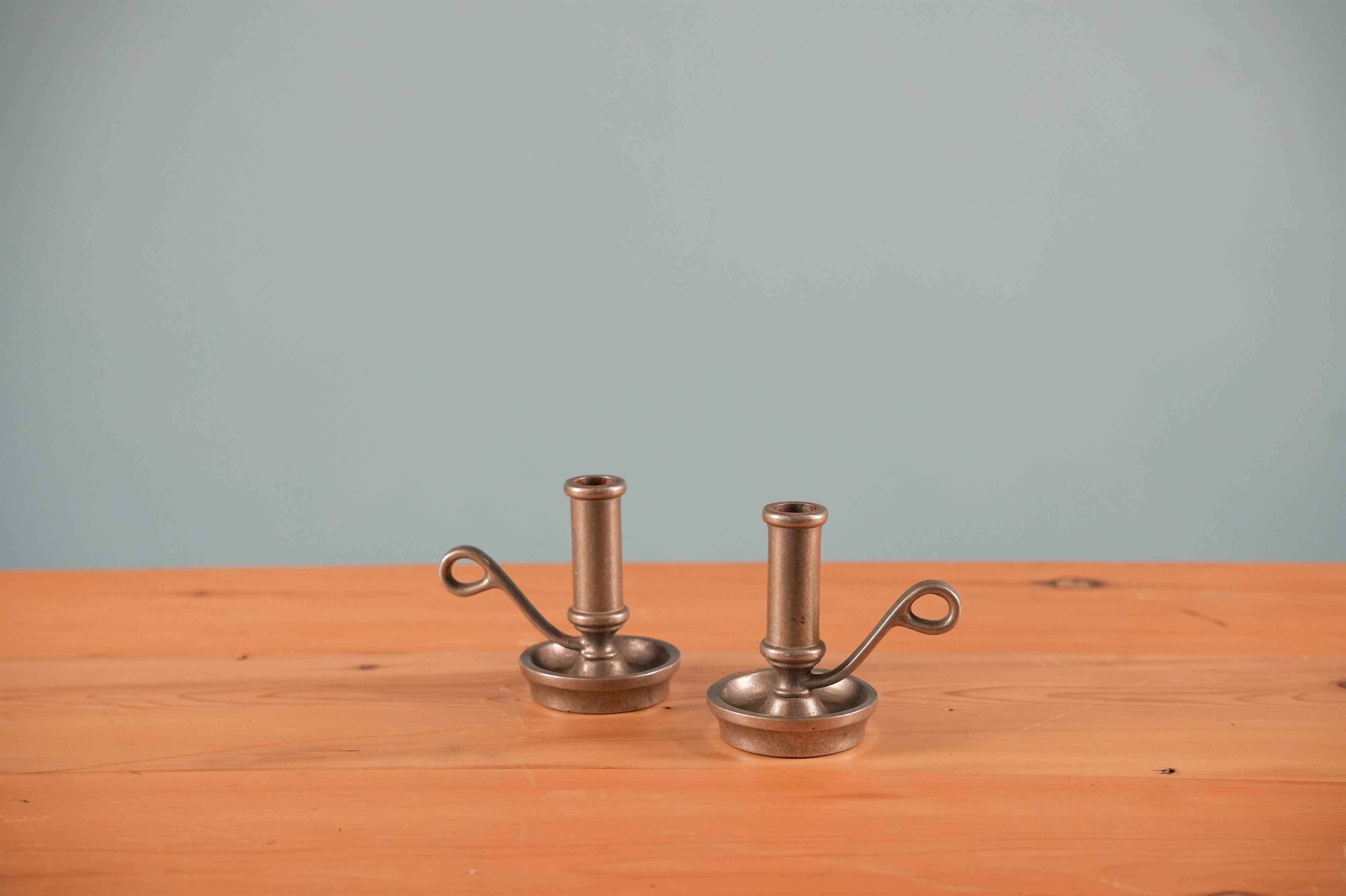pewter-chamberstick-candlesticks-02