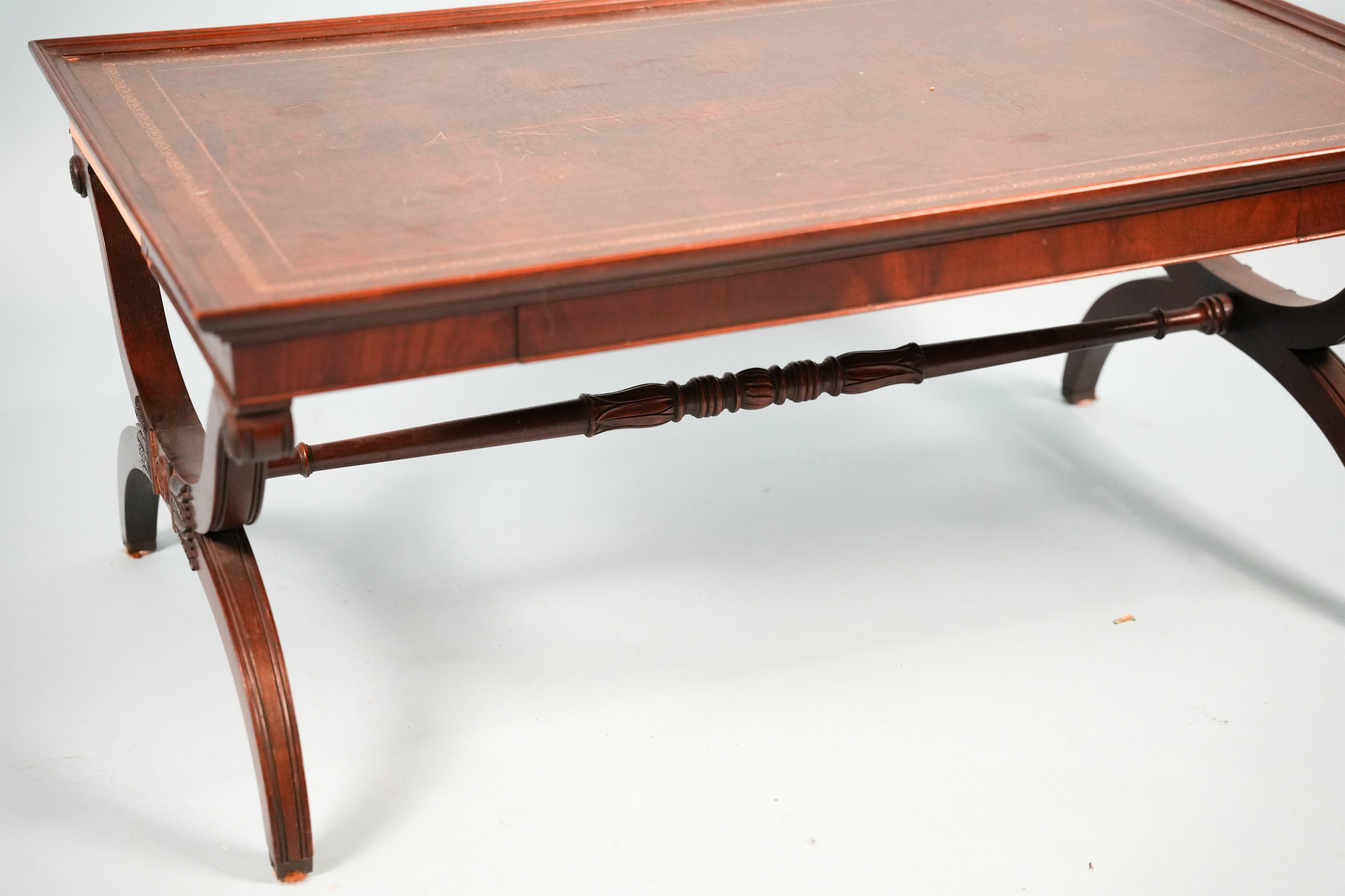 regency-style-leather-top-coffee-table-05