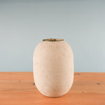 speckled-glass-egg-vase-01-2