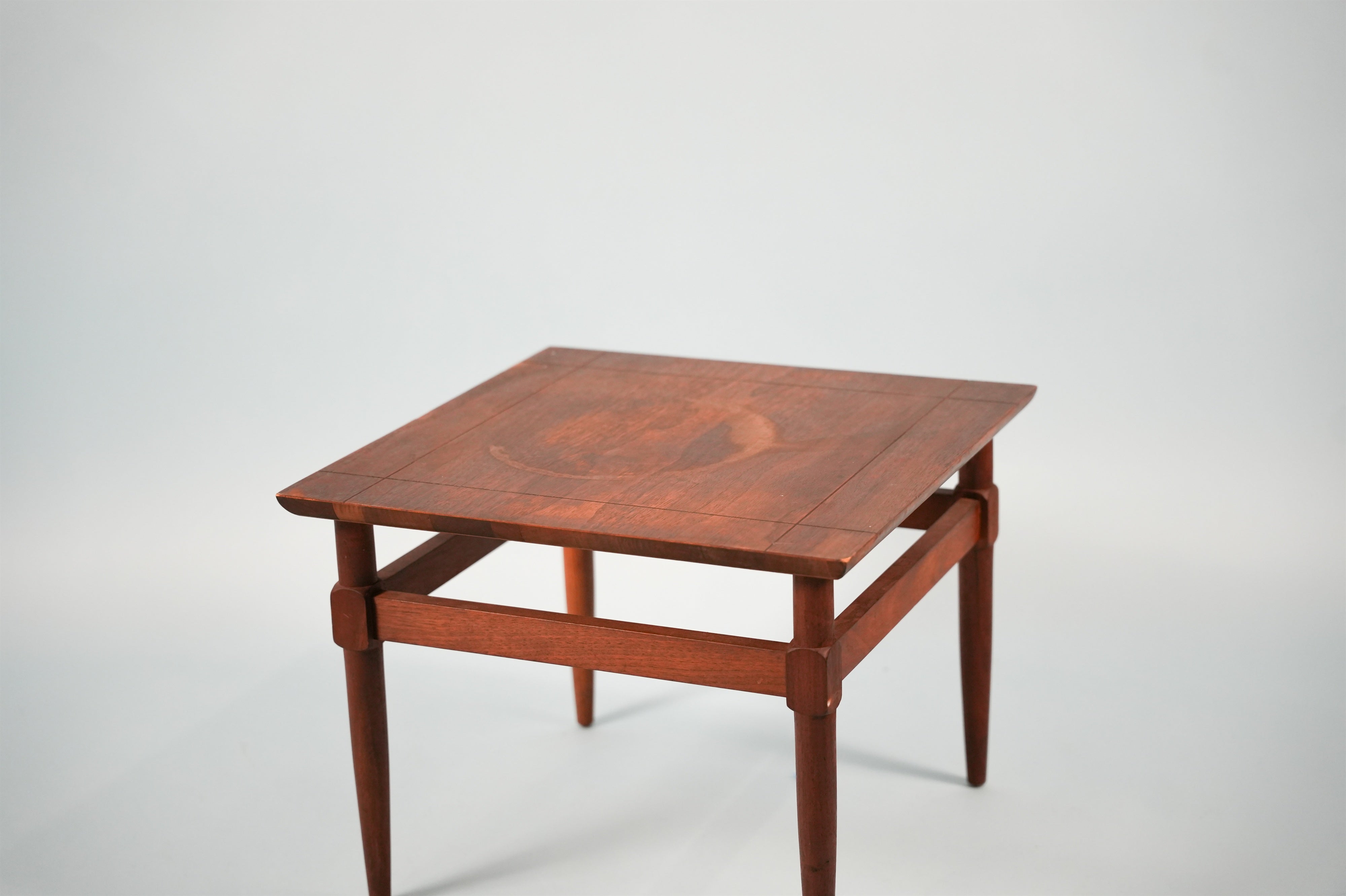 walnut-tapered-leg-side-table-02